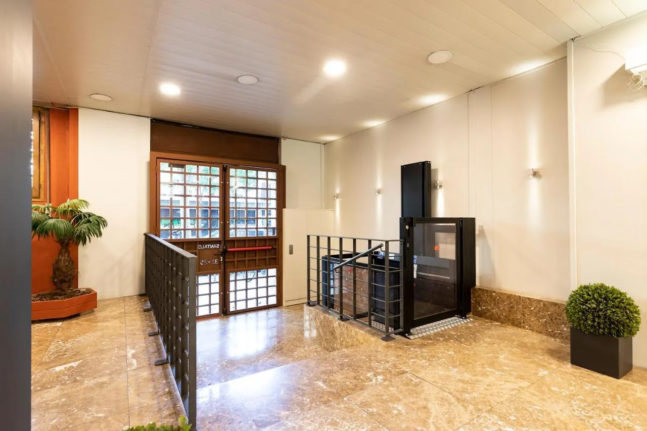 Ar Residencia Estudiantil 0*, Barcelona Spain